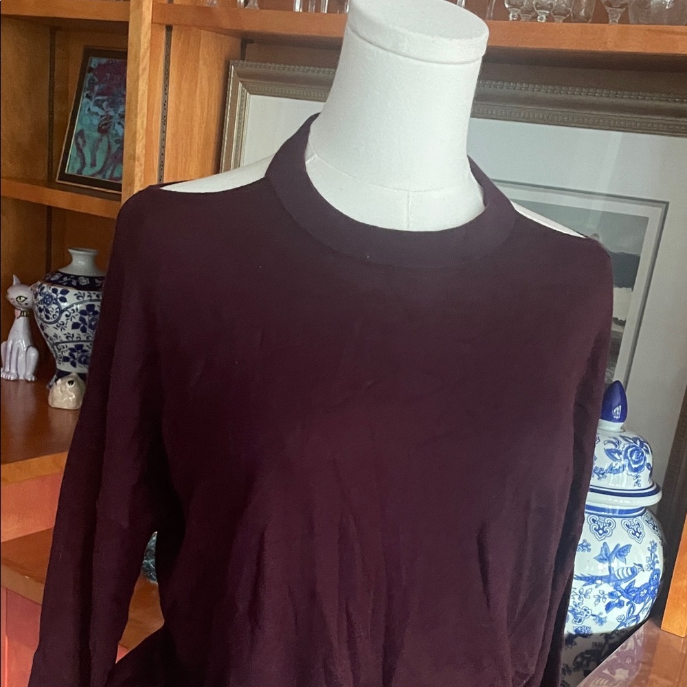 Splendid Burgundy Cold Shoulder Sweater Medium EUC - Picture 5 of 8